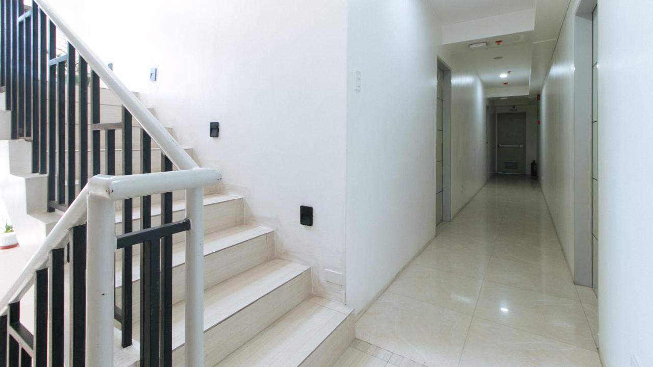 Reddoorz Near Sm Bicutan Otel Paranaque City Dış mekan fotoğraf