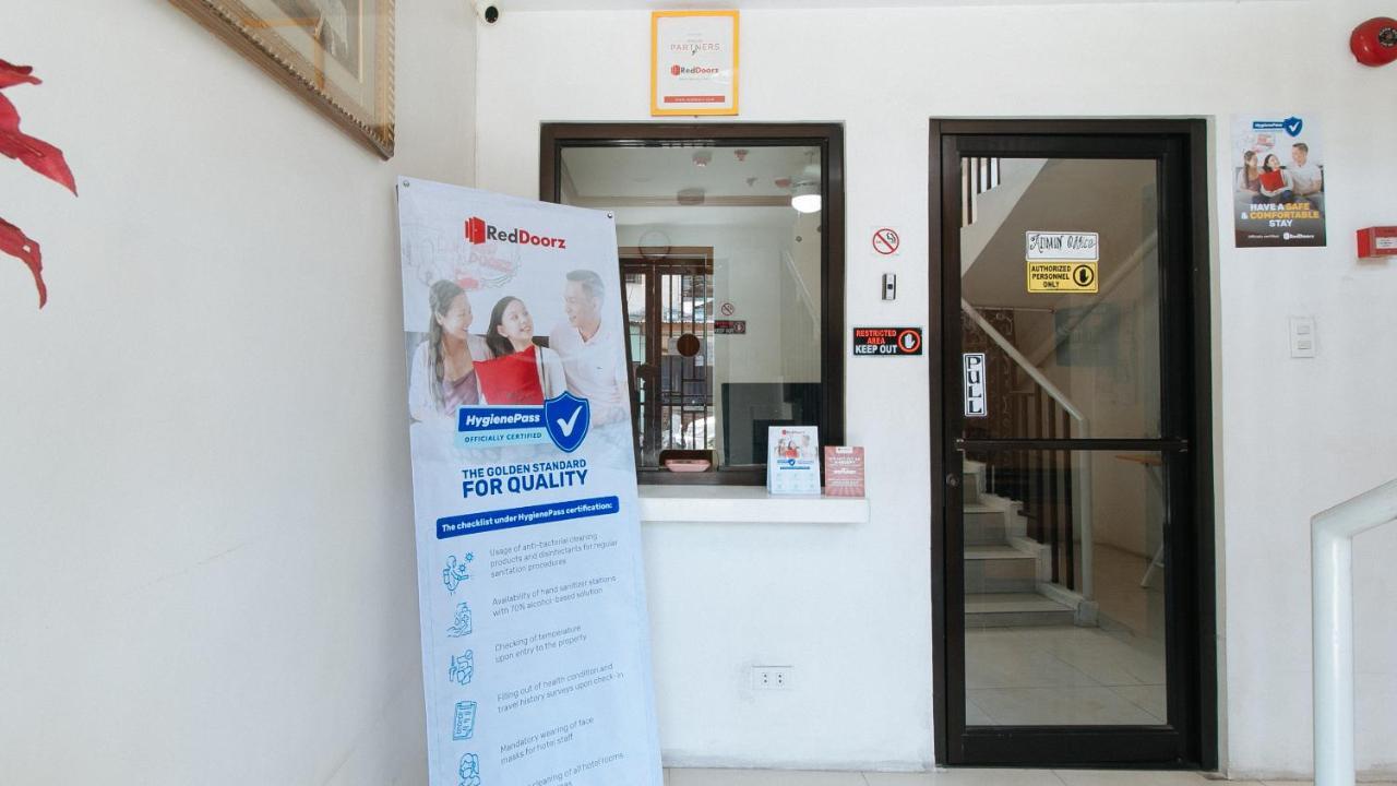 Reddoorz Near Sm Bicutan Otel Paranaque City Dış mekan fotoğraf