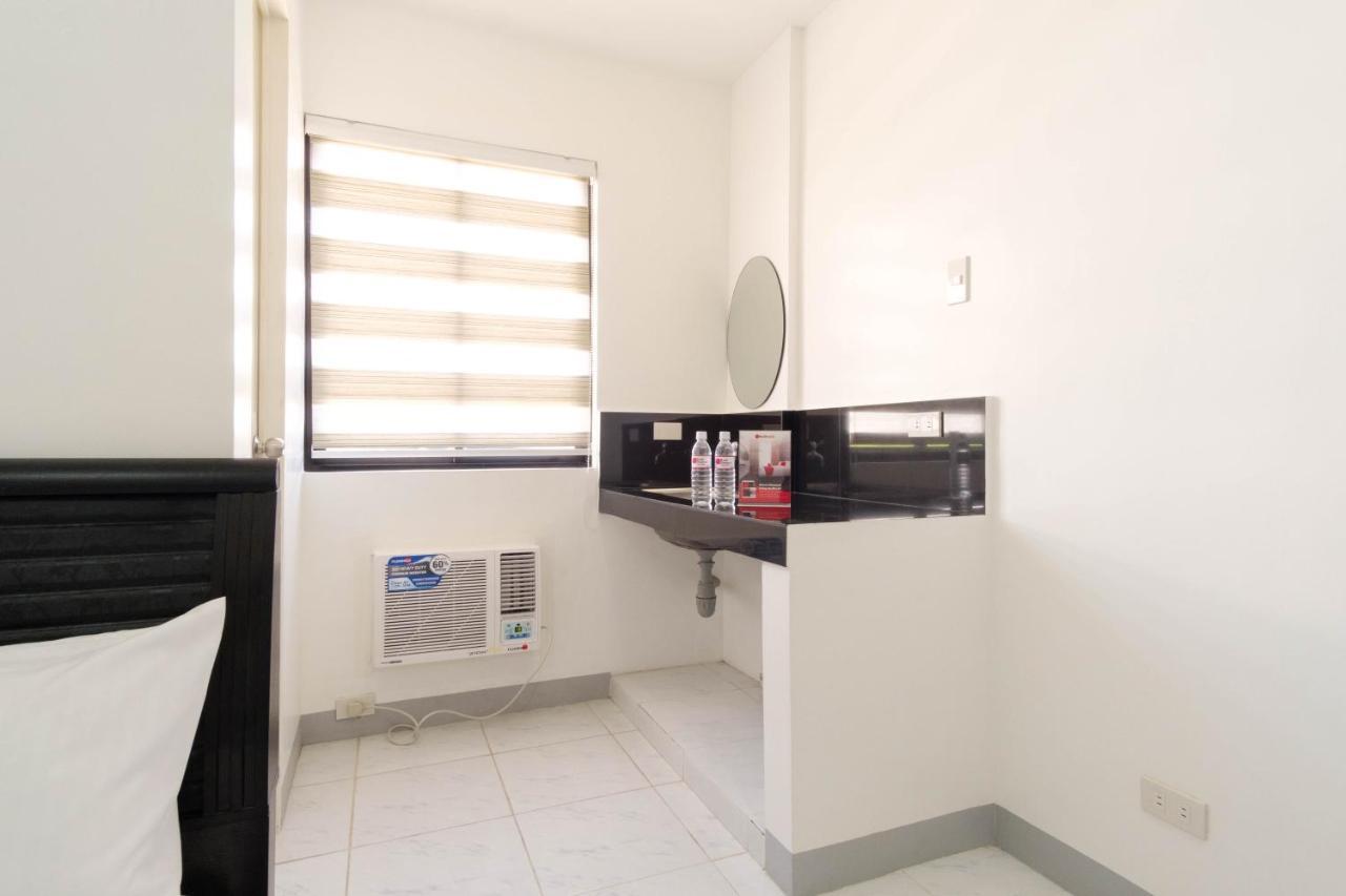 Reddoorz Near Sm Bicutan Otel Paranaque City Dış mekan fotoğraf